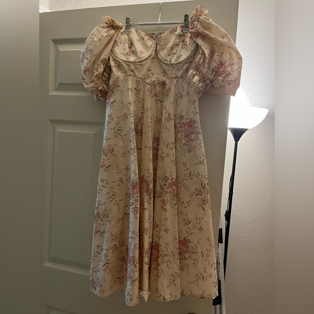 For Liezl only!!!! Selkie - The tea rose dress in Renaissance Size M EUC